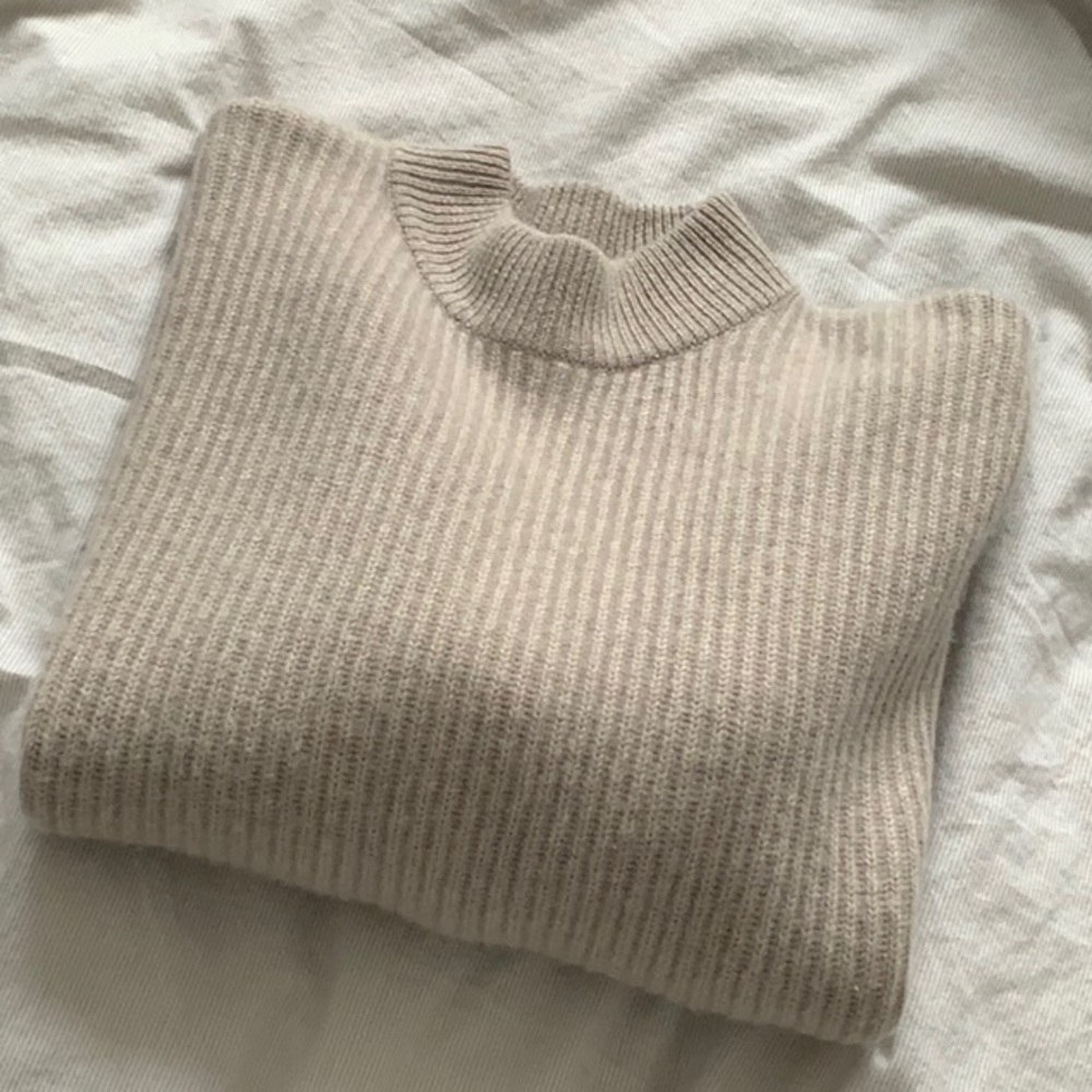 light grey Demylee BAYER Ribbed cashmere oversized sweater Grey cashmere jumper